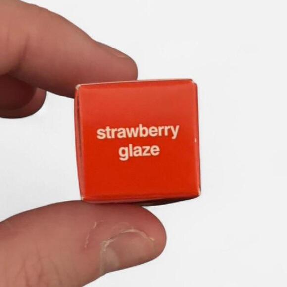 Rhode  Makeup - Picture 2 of 2